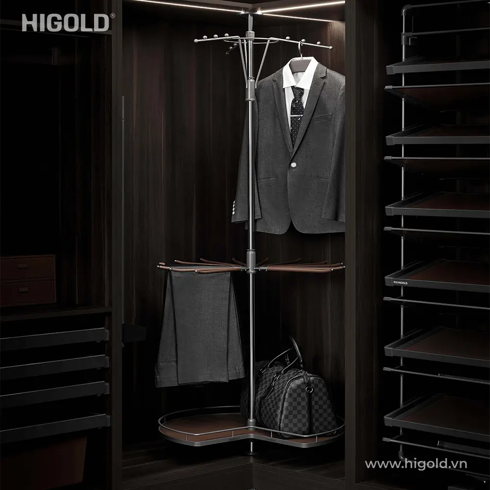 goc-xoay-treo-quan-ao-3-tang-higold-series-a-6.webp